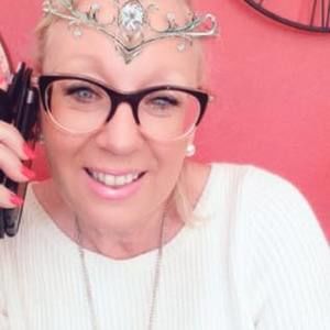 Meet your Posher, Sandra